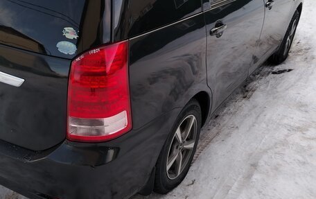 Toyota Wish II, 2008 год, 911 000 рублей, 17 фотография