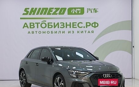 Audi A3, 2023 год, 2 000 000 рублей, 3 фотография
