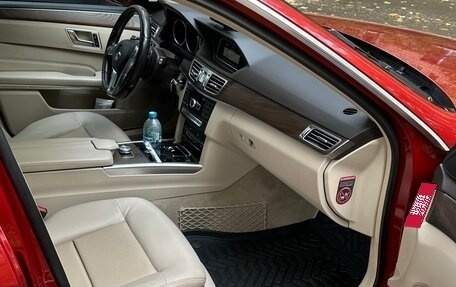 Mercedes-Benz E-Класс, 2014 год, 2 400 000 рублей, 5 фотография