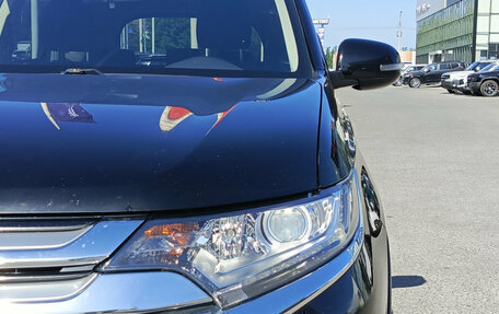 Mitsubishi Outlander III рестайлинг 3, 2018 год, 2 100 000 рублей, 21 фотография