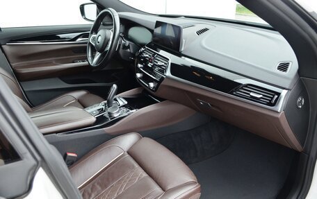 BMW 6 серия, 2018 год, 3 500 000 рублей, 11 фотография