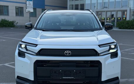 Toyota RAV4, 2025 год, 3 900 000 рублей, 2 фотография