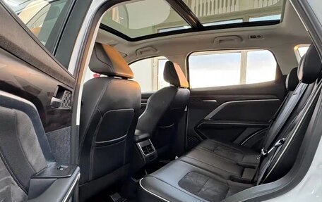 Haval H6, 2023 год, 1 350 000 рублей, 9 фотография