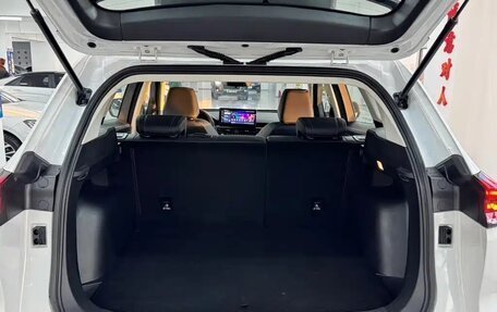 Haval H6, 2023 год, 1 300 000 рублей, 11 фотография