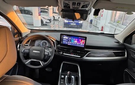 Haval H6, 2023 год, 1 300 000 рублей, 4 фотография