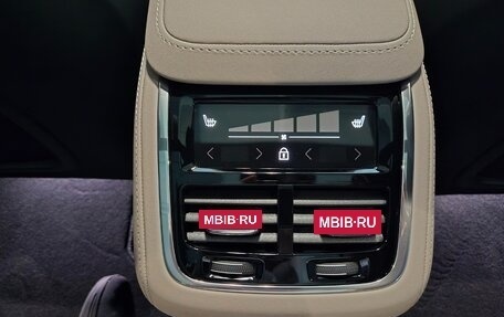 Volvo XC90 II рестайлинг, 2025 год, 7 350 000 рублей, 13 фотография