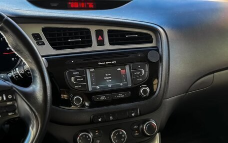 KIA cee'd III, 2012 год, 950 000 рублей, 17 фотография