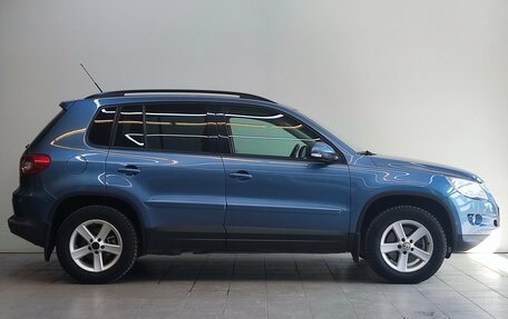 Volkswagen Tiguan I, 2010 год, 900 000 рублей, 4 фотография