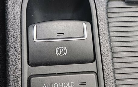 Volkswagen Tiguan I, 2010 год, 900 000 рублей, 27 фотография