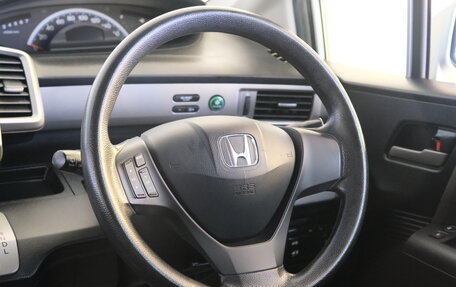 Honda Freed I, 2013 год, 1 159 000 рублей, 13 фотография