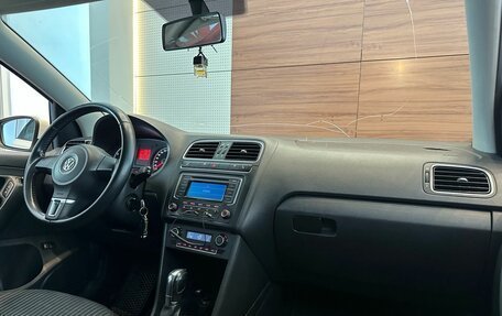 Volkswagen Polo VI (EU Market), 2013 год, 899 000 рублей, 9 фотография