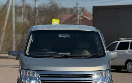 Nissan Elgrand III, 2002 год, 990 000 рублей, 3 фотография