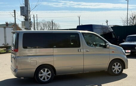 Nissan Elgrand III, 2002 год, 990 000 рублей, 4 фотография