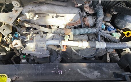 Nissan Elgrand III, 2002 год, 990 000 рублей, 10 фотография
