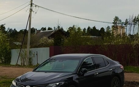 Toyota Camry, 2023 год, 3 500 000 рублей, 4 фотография