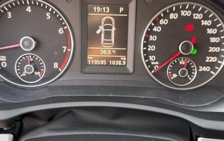 Volkswagen Jetta VI, 2010 год, 790 000 рублей, 11 фотография