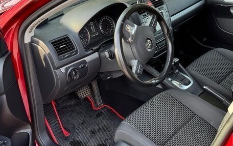 Volkswagen Jetta VI, 2010 год, 790 000 рублей, 7 фотография