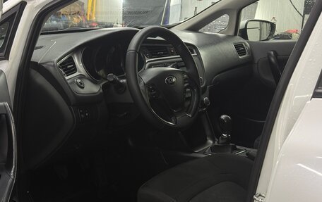 KIA cee'd III, 2015 год, 699 999 рублей, 22 фотография