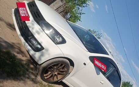 Volkswagen Polo VI (EU Market), 2015 год, 750 000 рублей, 2 фотография
