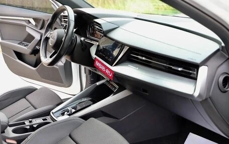Audi A3, 2023 год, 2 250 000 рублей, 15 фотография