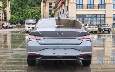 Hyundai Elantra, 2022 год, 1 287 000 рублей, 6 фотография