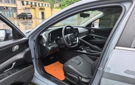 Hyundai Elantra, 2022 год, 1 287 000 рублей, 9 фотография