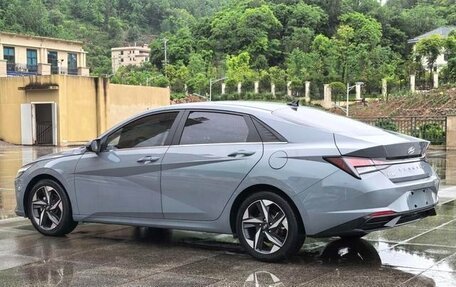 Hyundai Elantra, 2022 год, 1 287 000 рублей, 7 фотография