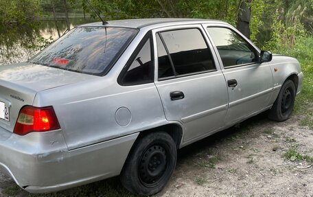 Daewoo Nexia I рестайлинг, 2011 год, 80 000 рублей, 6 фотография
