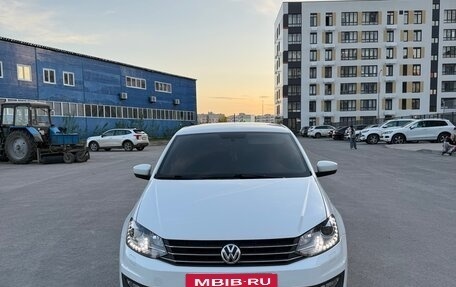 Volkswagen Polo VI (EU Market), 2018 год, 1 300 000 рублей, 2 фотография