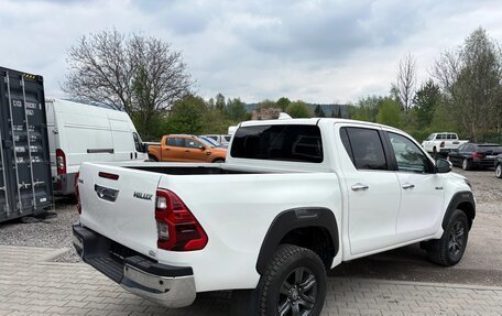 Toyota Hilux VIII, 2023 год, 3 730 000 рублей, 4 фотография