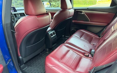 Lexus RX IV рестайлинг, 2017 год, 3 850 000 рублей, 13 фотография