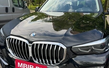 BMW X5, 2021 год, 6 850 000 рублей, 2 фотография