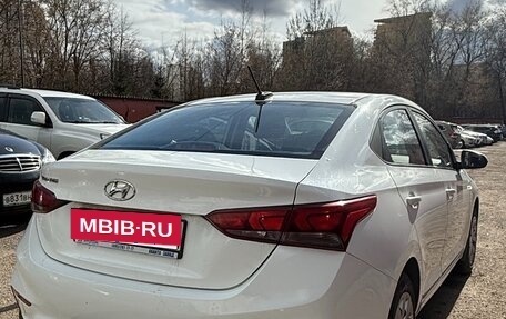 Hyundai Solaris II рестайлинг, 2017 год, 850 000 рублей, 10 фотография