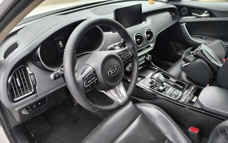 KIA Stinger I, 2021 год, 2 550 000 рублей, 5 фотография