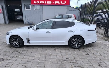 KIA Stinger I, 2021 год, 2 550 000 рублей, 4 фотография