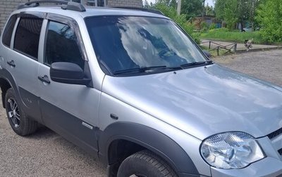 Chevrolet Niva I рестайлинг, 2017 год, 745 000 рублей, 1 фотография