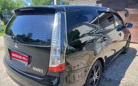 Mitsubishi Grandis, 2007 год, 700 000 рублей, 1 фотография