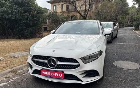 Mercedes-Benz A-Класс, 2022 год, 1 500 001 рублей, 1 фотография