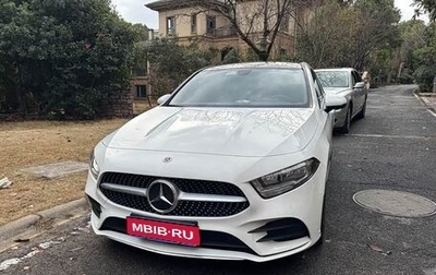 Mercedes-Benz A-Класс, 2022 год, 1 500 001 рублей, 1 фотография
