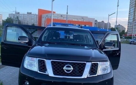 Nissan Pathfinder, 2013 год, 1 770 000 рублей, 1 фотография