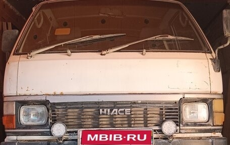 Toyota HiAce H50 H60 H70, 1989 год, 180 000 рублей, 1 фотография