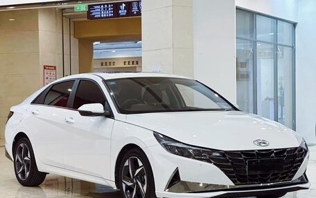 Hyundai Elantra, 2022 год, 1 285 000 рублей, 3 фотография