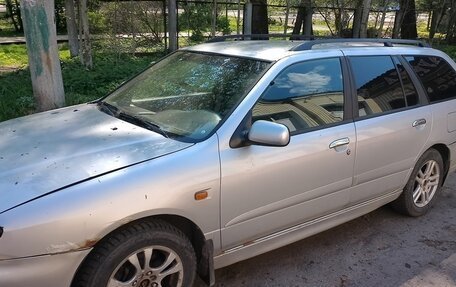 Nissan Primera II рестайлинг, 1999 год, 280 000 рублей, 3 фотография