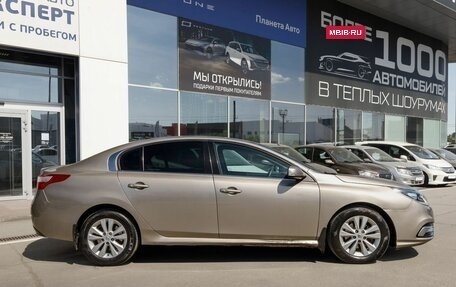 Renault Latitude I, 2010 год, 850 000 рублей, 2 фотография