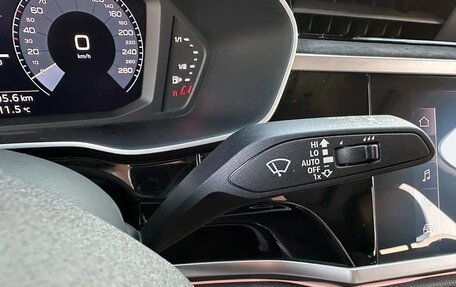 Audi Q3, 2023 год, 2 640 000 рублей, 13 фотография