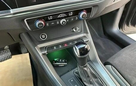 Audi Q3, 2023 год, 2 640 000 рублей, 10 фотография