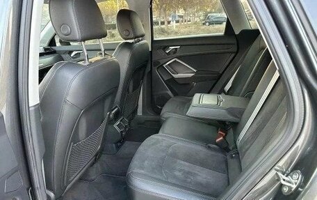 Audi Q3, 2023 год, 2 640 000 рублей, 14 фотография