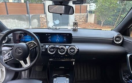 Mercedes-Benz A-Класс, 2022 год, 1 500 001 рублей, 5 фотография