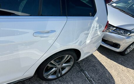 Volkswagen Golf VII, 2019 год, 1 800 000 рублей, 16 фотография
