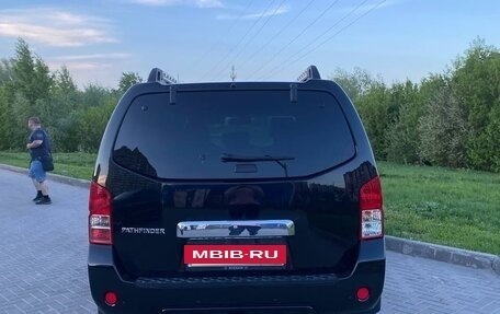 Nissan Pathfinder, 2013 год, 1 770 000 рублей, 26 фотография
